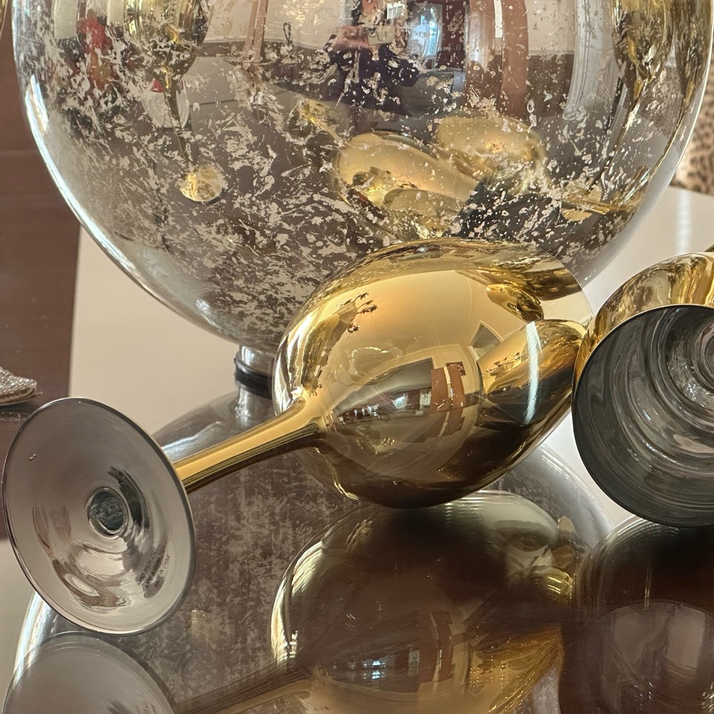 Gold stemware - Picture 3 of 8